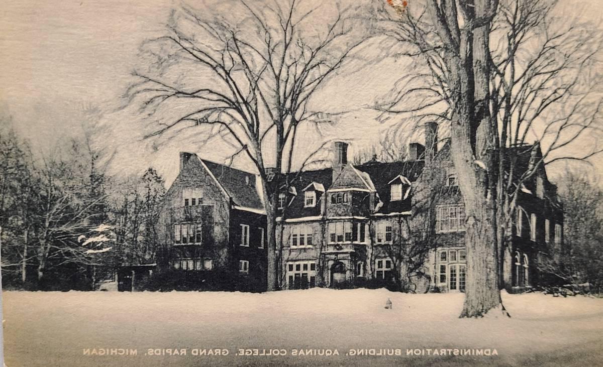 Black and white photo of Holmdene in winter- three story house full of windows with brick walls. Text reads Adminsitration Building 十大赌博正规平台在线 Grand Rapids Michigan
